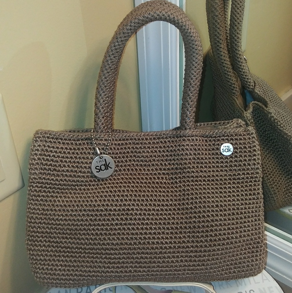 Authentic The Sak.